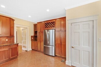 273 Mason Ter, Unit L in Brookline, MA - Building Photo - Building Photo