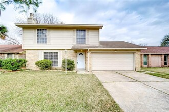 5431 Deer Timbers Trail in Humble, TX - Foto de edificio - Building Photo