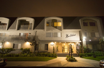 New Orleans in Whittier, CA - Foto de edificio - Building Photo