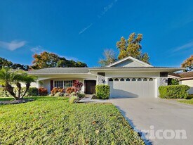 13121 Shadberry Ln in Hudson, FL - Building Photo
