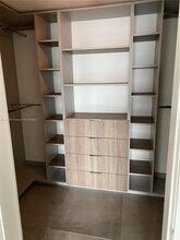 650 NE 32nd St, Unit 4102 in Miami, FL - Building Photo - Building Photo