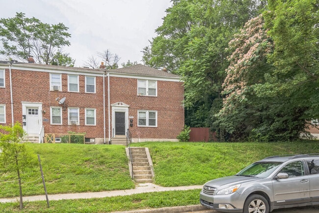 1122 Gleneagle Rd in Baltimore, MD - Building Photo - Building Photo
