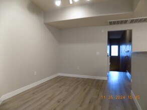 9975 Peace Way in Las Vegas, NV - Building Photo - Building Photo