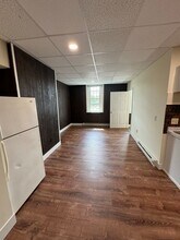 725 Front St-Unit -Unit 2 in Catasauqua, PA - Building Photo - Building Photo