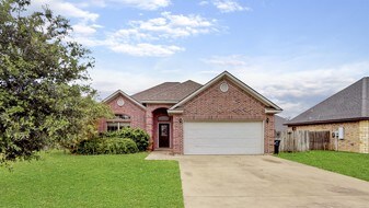 3202 Toni Ct in College Station, TX - Building Photo