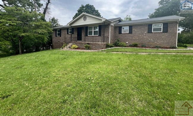 8501 Maplewood Trail in Ooltewah, TN - Building Photo - Building Photo