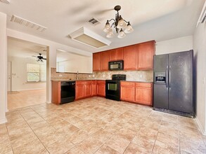 5609 Viewpoint Dr in Austin, TX - Building Photo - Building Photo