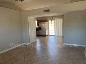 382 W 17th Ave in Apache Junction, AZ - Building Photo - Building Photo