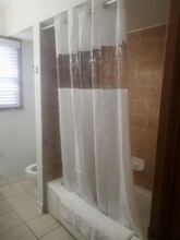 1215 E Elm St in Springfield, MO - Building Photo - Building Photo