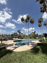 401 Ringgold Rd, Unit #105 in Brownsville, TX - Foto de edificio - Building Photo