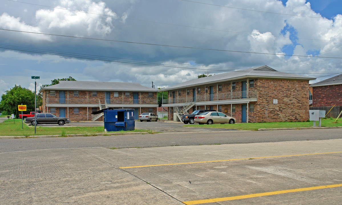 101 N 3rd St in Copperas Cove, TX - Building Photo