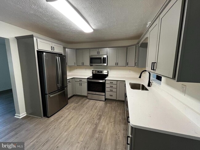 property at 1970 Cidermill Ln