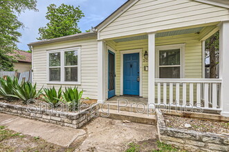 3002 Lafayette Ave in Austin, TX - Building Photo - Building Photo