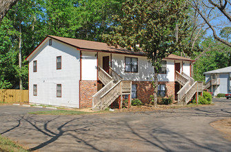 Bella Vista in Tallahassee, FL - Foto de edificio - Building Photo