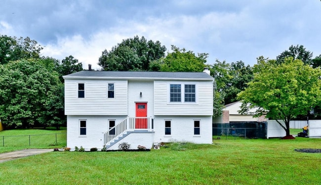 3704 Oaklawn Rd in Fort Washington, MD - Building Photo - Building Photo
