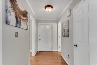 1427 Old Virginia Ct SE in Marietta, GA - Building Photo - Building Photo