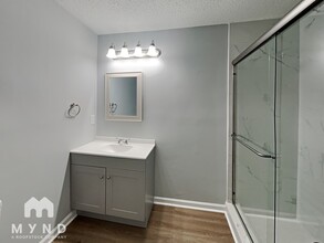 4926 Warners Trail in Norcross, GA - Foto de edificio - Building Photo