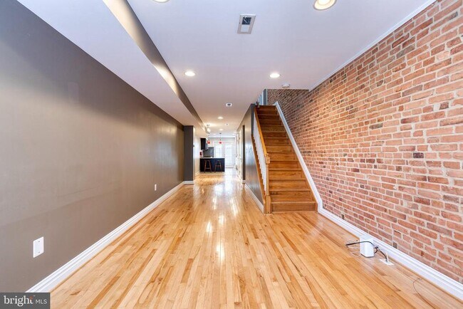 1461 Woodall St in Baltimore, MD - Building Photo - Building Photo