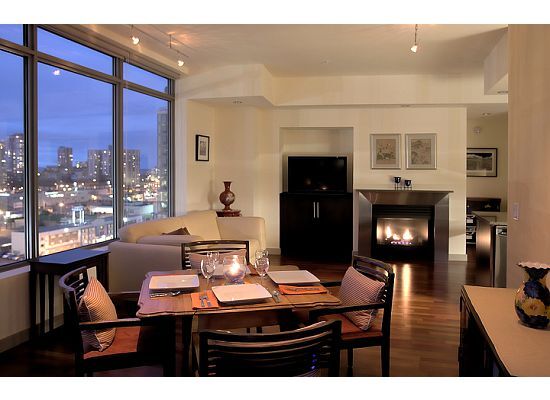 property at 900 Lenora St