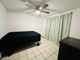 4834 SE Brown St in Lawton, OK - Building Photo