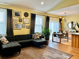 11605 NW 35th Ave in Vancouver, WA - Building Photo