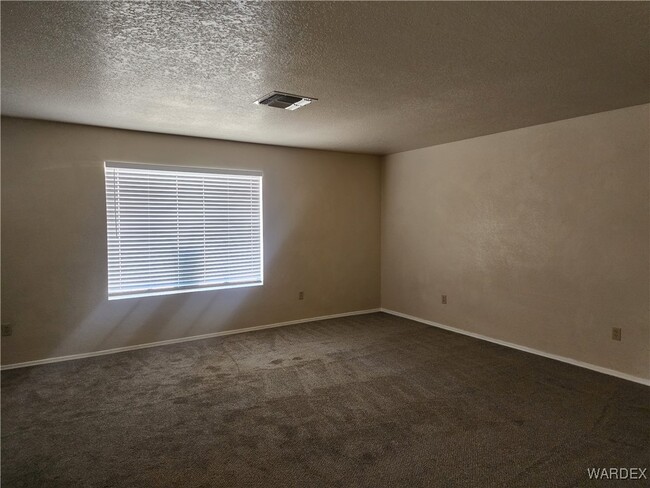 813 Gemstone Ave in Bullhead City, AZ - Building Photo - Building Photo