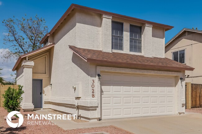 3028 E Bluefield Ave in Phoenix, AZ - Building Photo - Building Photo