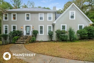 5501 Reynard Trail in Stonecrest, GA - Building Photo