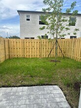15627-15277 SW 277th St in Homestead, FL - Building Photo - Building Photo