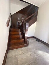 1110 Laurel St, Unit 2 in Indianapolis, IN - Building Photo - Building Photo