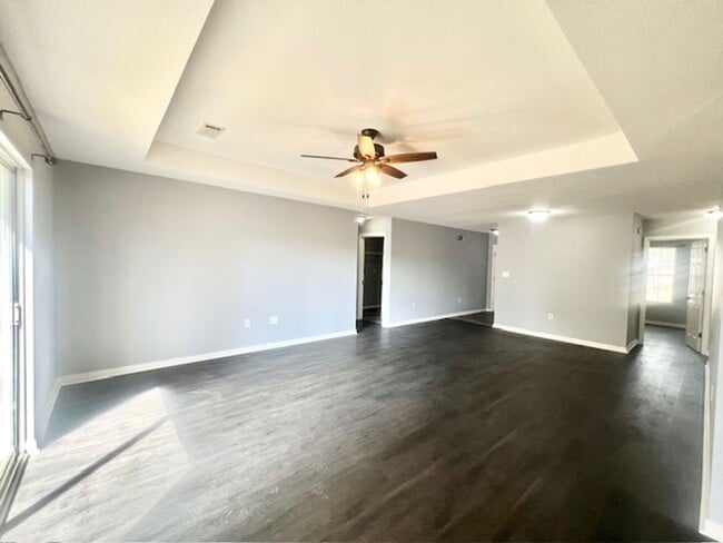 3200 Skynight Dr in Crestview, FL - Building Photo - Building Photo