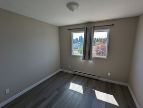 Windbrook Prince George Apartments in Prince George, BC - Building Photo - Building Photo