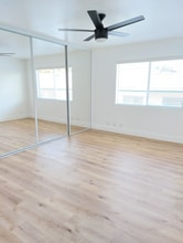 2455 Corinth Ave in Los Angeles, CA - Building Photo - Building Photo