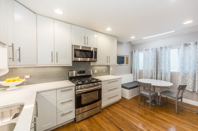 1180 S Plymouth Ct in Chicago, IL - Building Photo - Building Photo