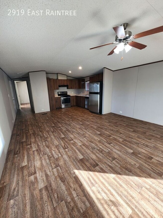 property at 2919 E Raintree Dr