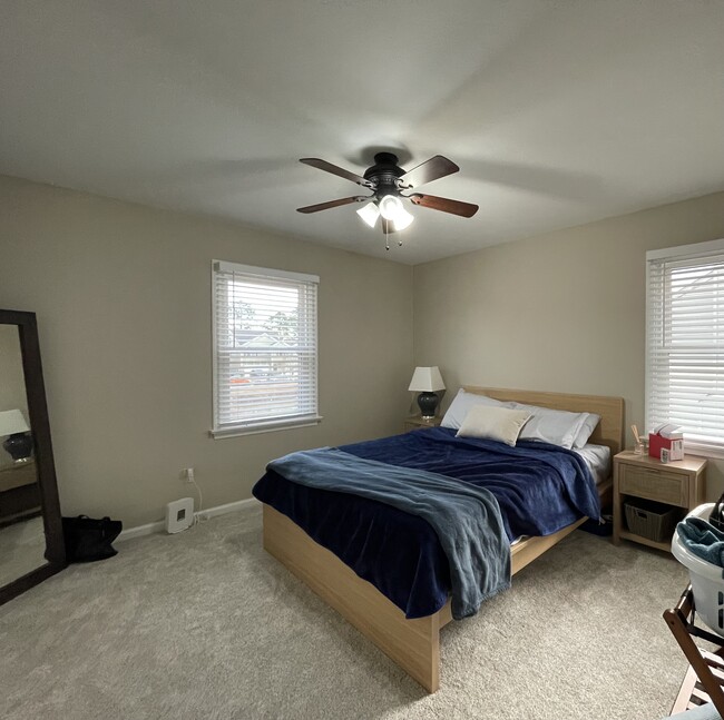 4421 Ridgemont Ct in Virginia Beach, VA - Building Photo - Building Photo