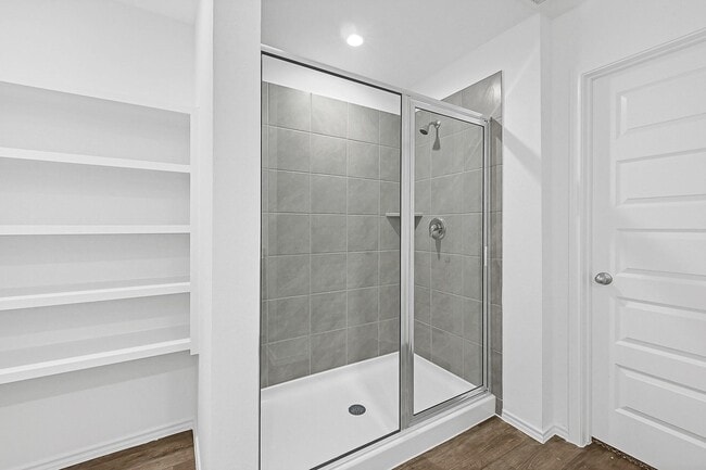 property at 31230 Yatesbury Ln