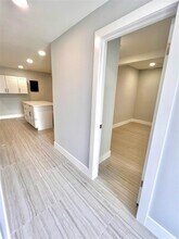 2000 SW 96th Ave in Miramar, FL - Building Photo - Building Photo