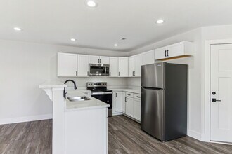 4053 Cedar Fls Ln in Spartanburg, SC - Building Photo - Building Photo