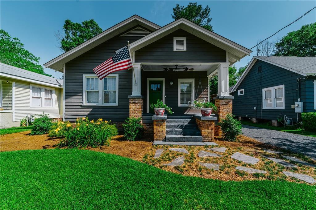 2158 Homewood St Photo