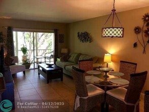 4501 Martinique Way in Coconut Creek, FL - Building Photo - Building Photo