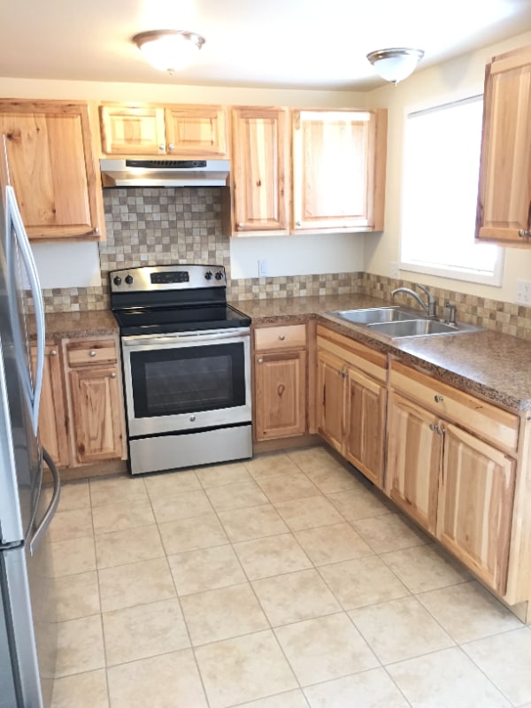 1015 Roosevelt Ave in Loveland, CO - Foto de edificio - Building Photo