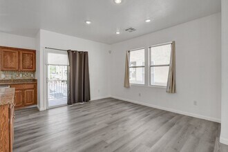 3416 Balanced Rock St in Las Vegas, NV - Building Photo - Building Photo