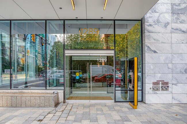 One Burrard Place in Vancouver, BC - Building Photo - Building Photo