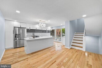 1130 Lombard St in Philadelphia, PA - Building Photo - Building Photo