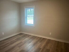 102 Nandina Ct in Rocky Mount, NC - Building Photo - Building Photo