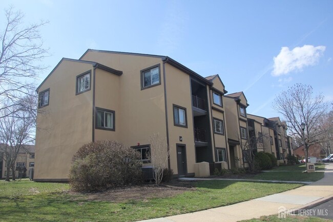 property at 3121 Sayre Dr