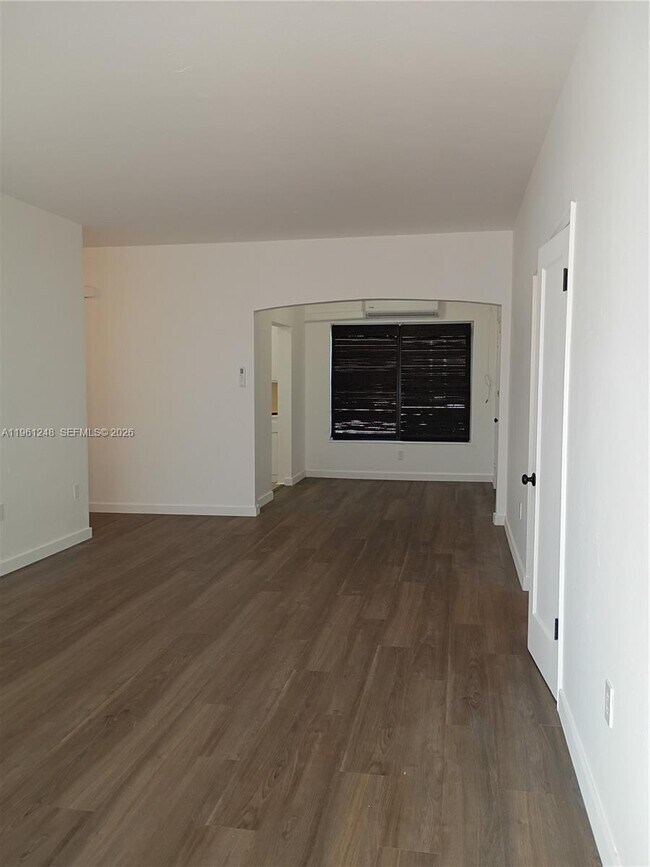 235 83rd St in Miami Beach, FL - Building Photo - Building Photo