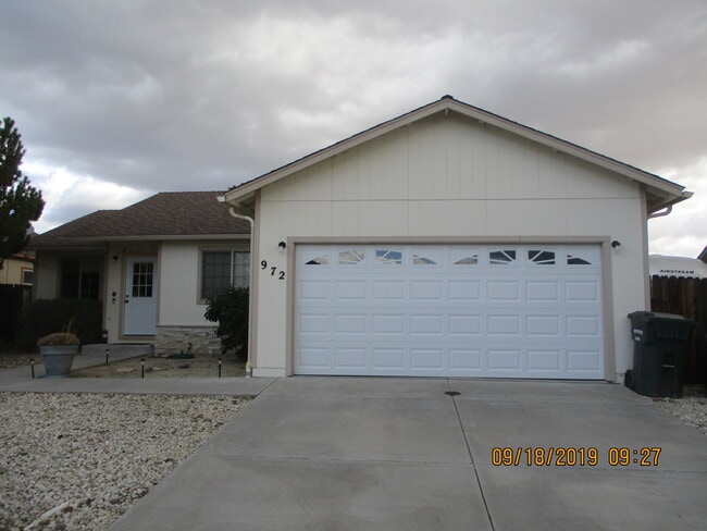 property at 972 Hillside Dr