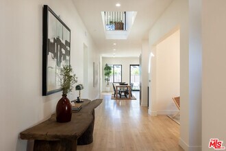 7331 Whitaker Ave in Los Angeles, CA - Building Photo - Building Photo